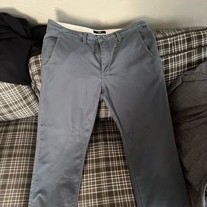 Off-blue Vans Chino